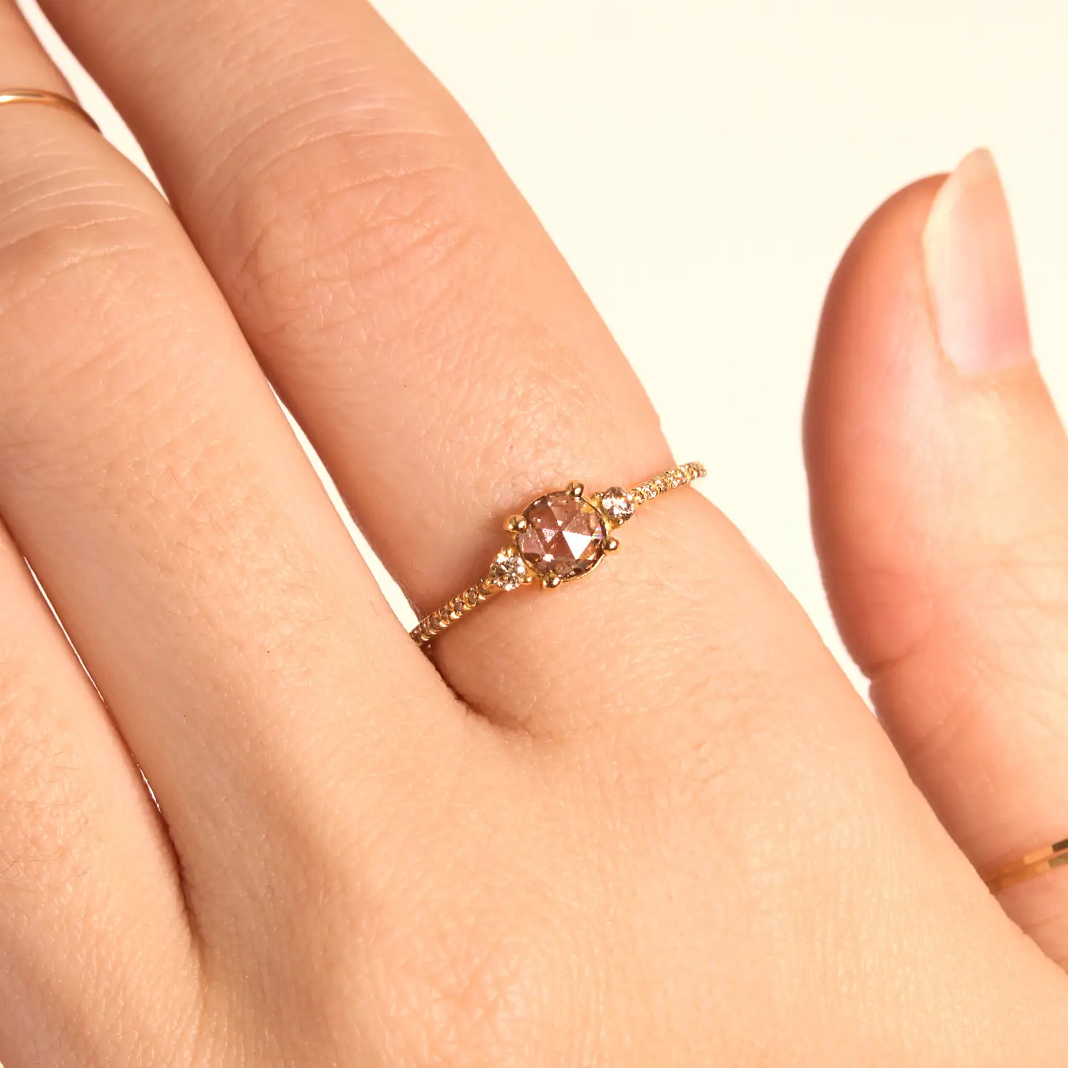 Blanca Monrós Gómez - Champagne Diamond Iris Solitaire Ring