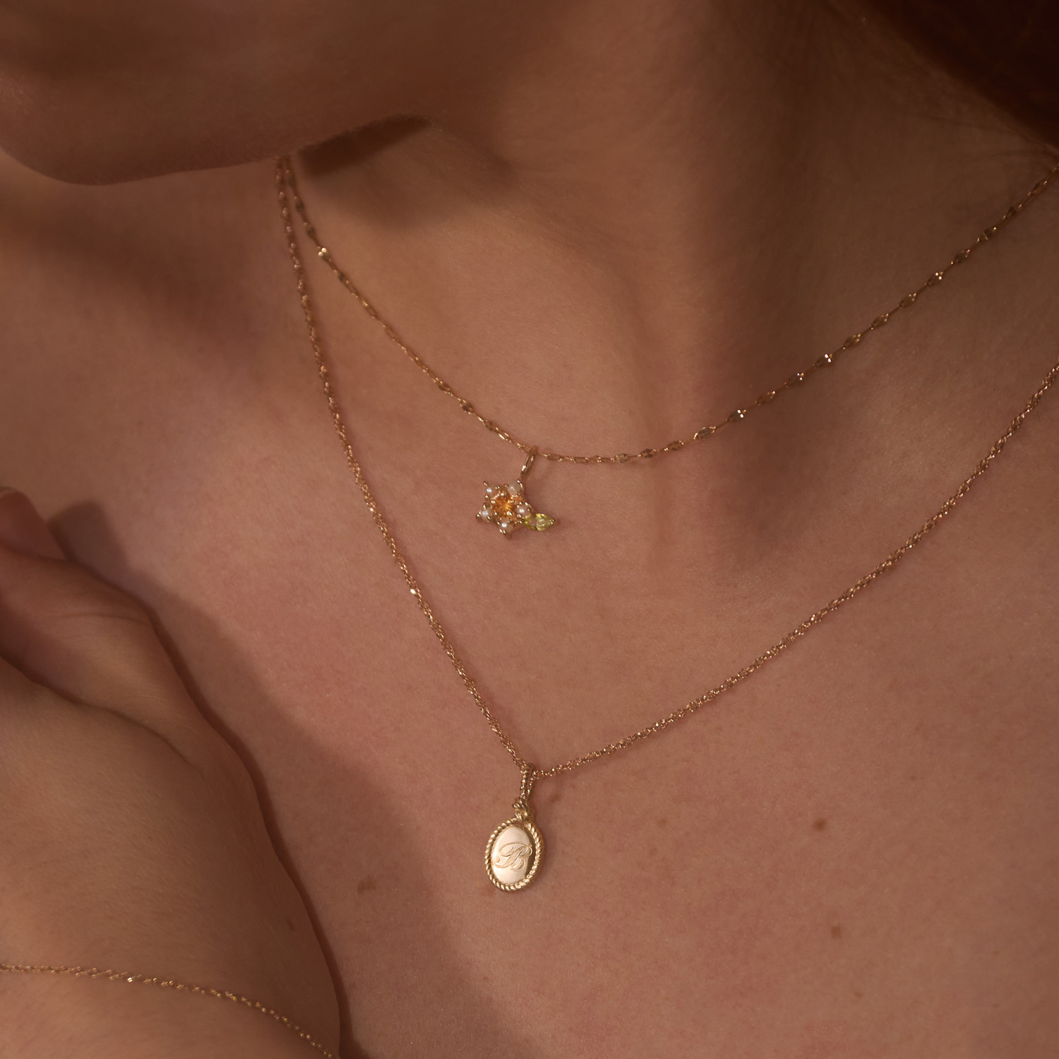Catbird | The Summer I Turned Pretty - Love Knot Gold Signet Charm