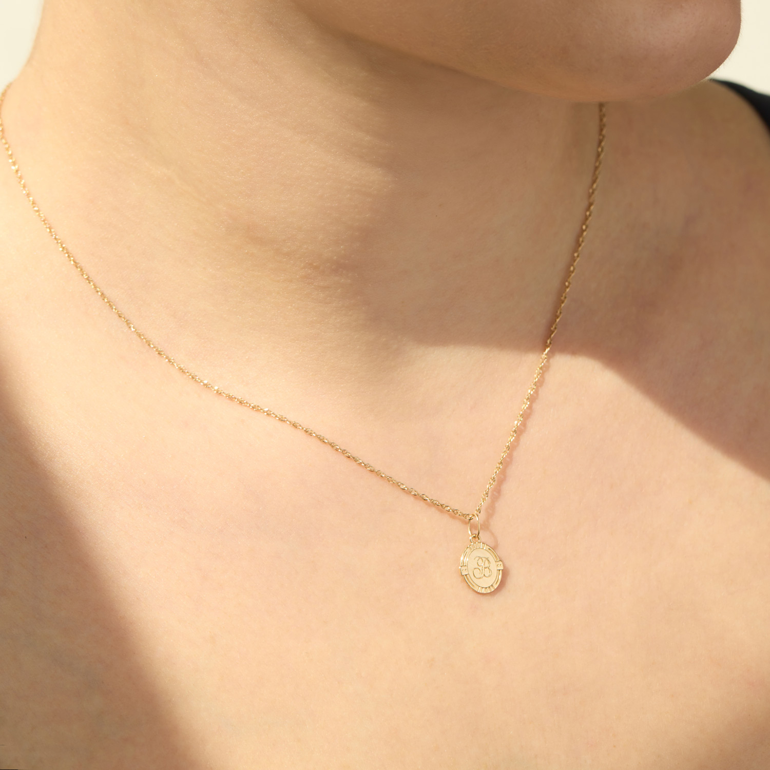 Catbird Jewelry - Cygnet Charm, Yellow Gold