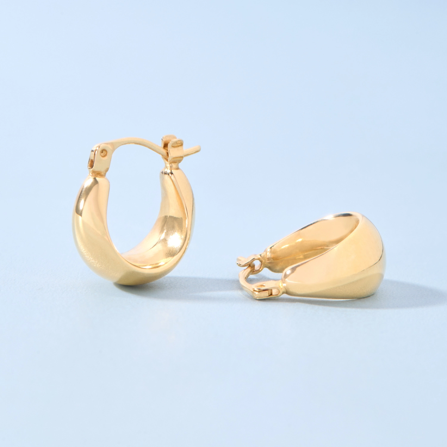 Catbird Jewelry - Coupe Gold Dome Hoop (single)