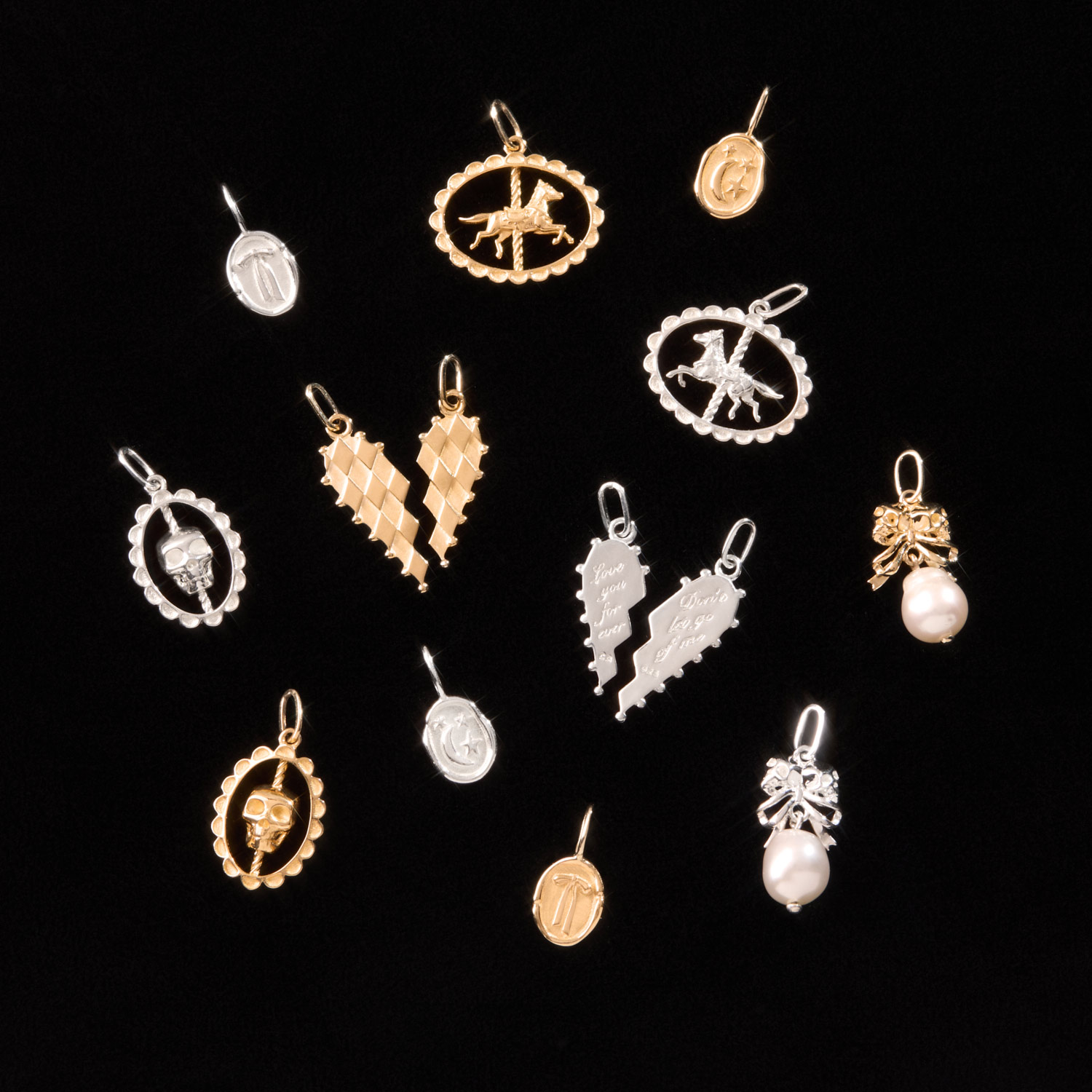 Laufey x Catbird - Love You Forever Skull & Pearl Charm, Yellow Gold