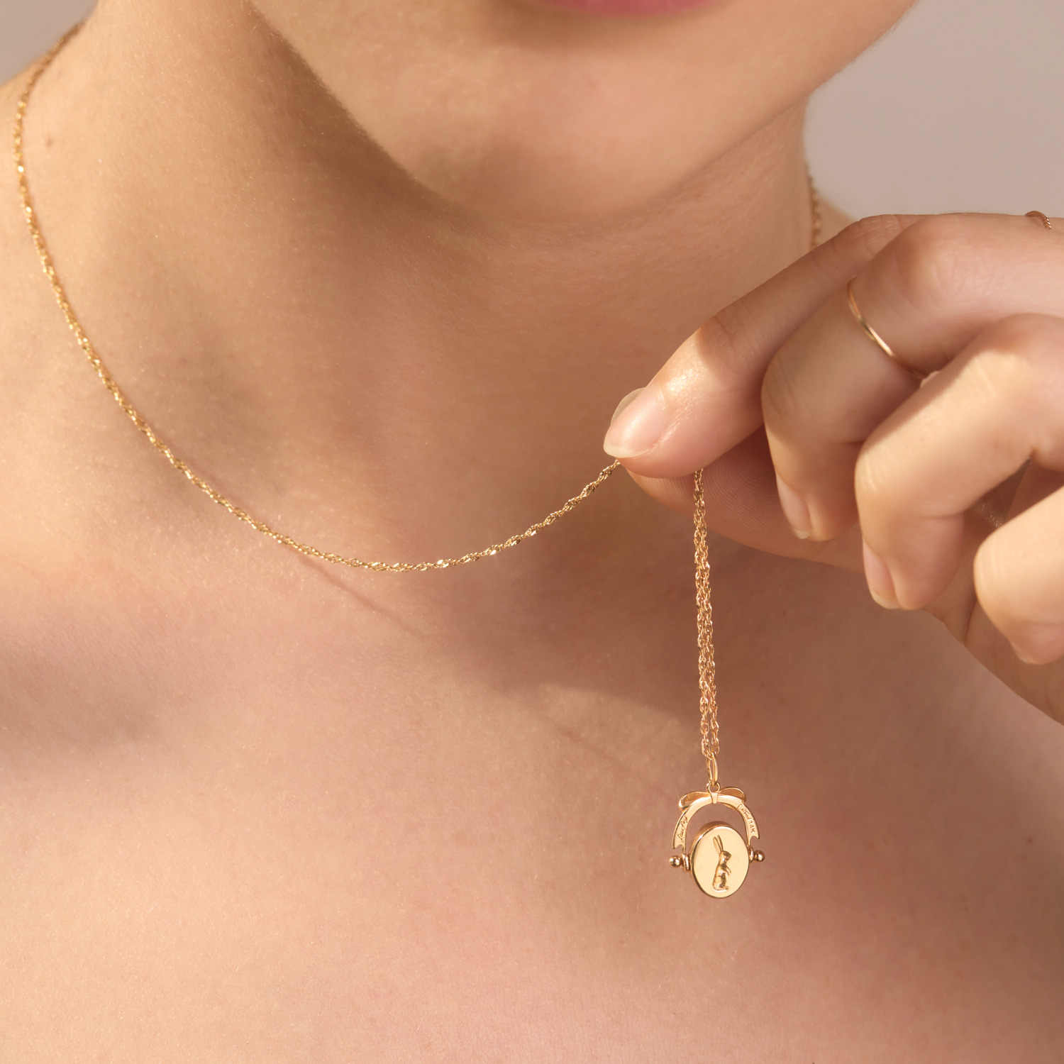 Laufey x Catbird - Aurora Skies Gold Wax Seal Charm