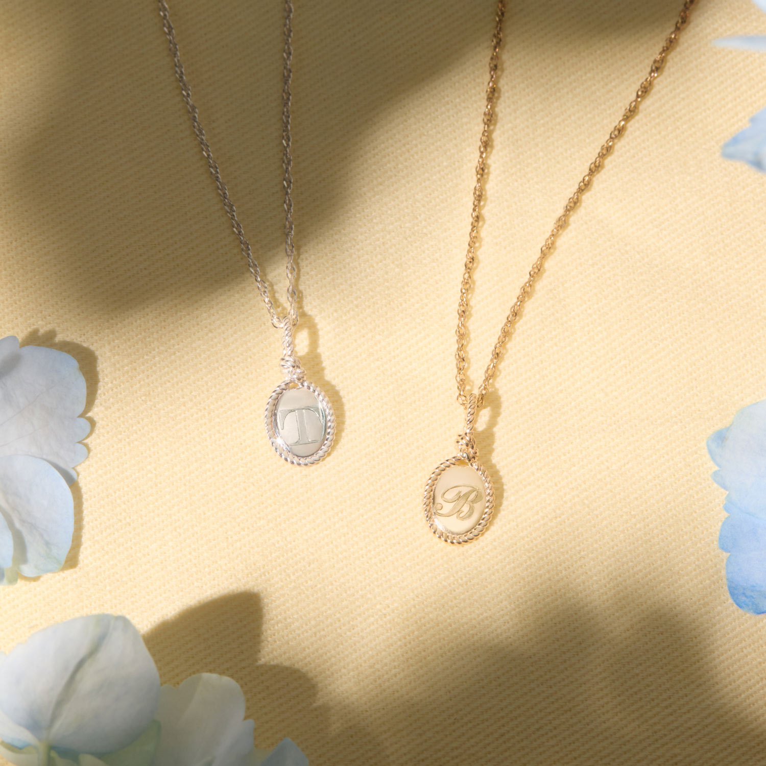 Catbird | The Summer I Turned Pretty - Love Knot Gold Signet Charm