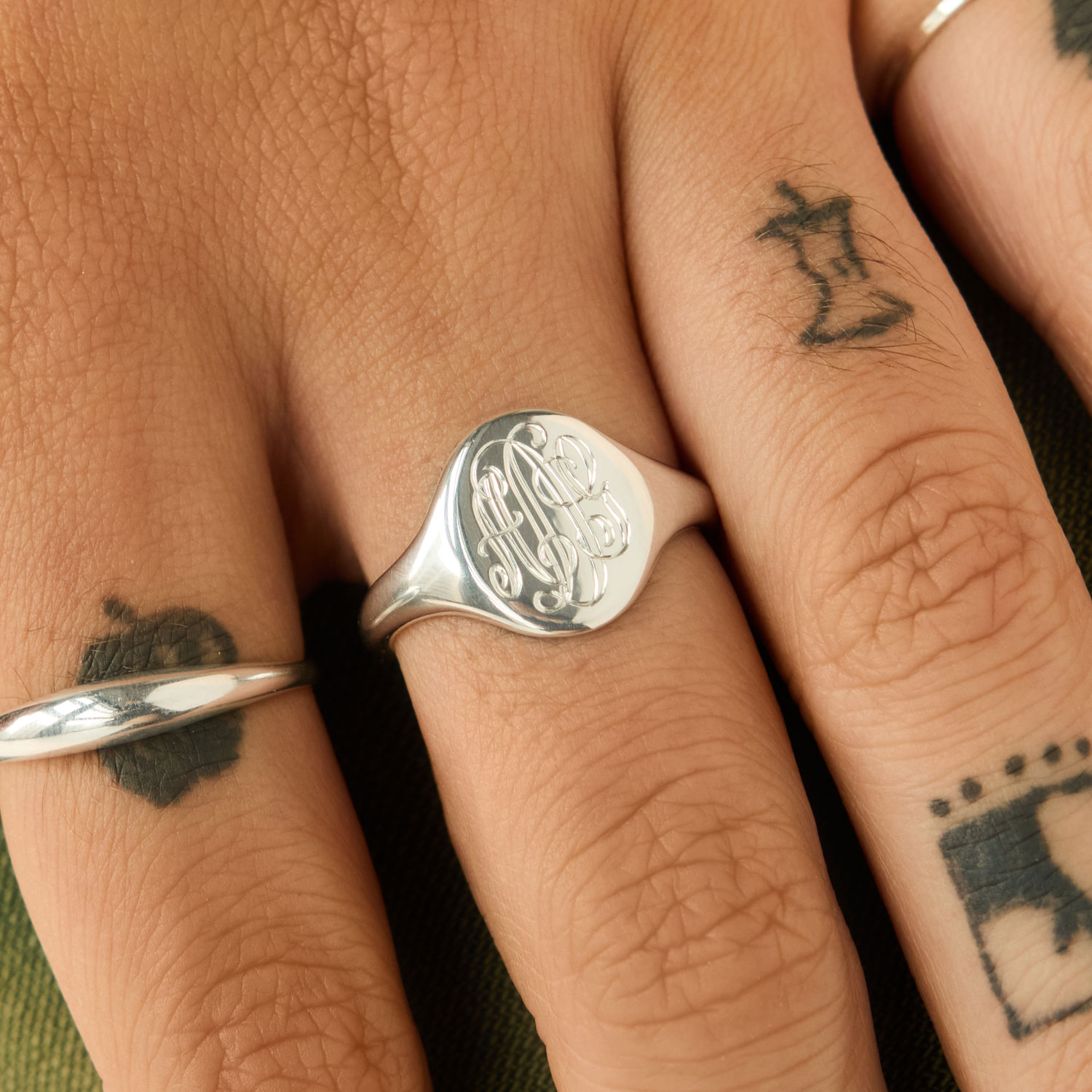 Leo Black - Grandfather Signet, Silver